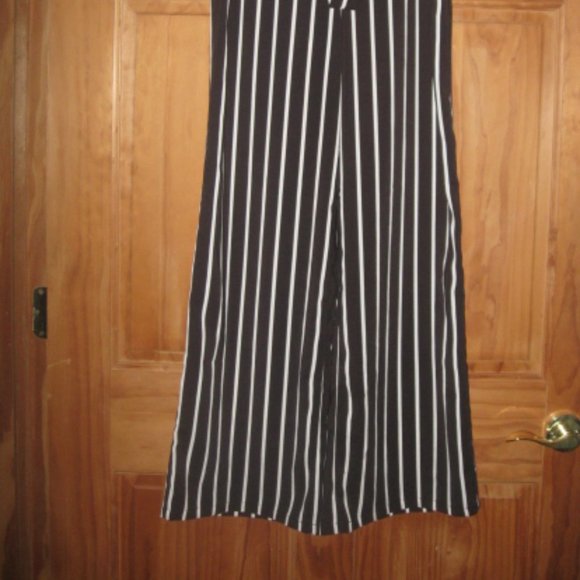 Forever 21 Black and White Wide Slip On Strip Pants - Picture 3 of 5